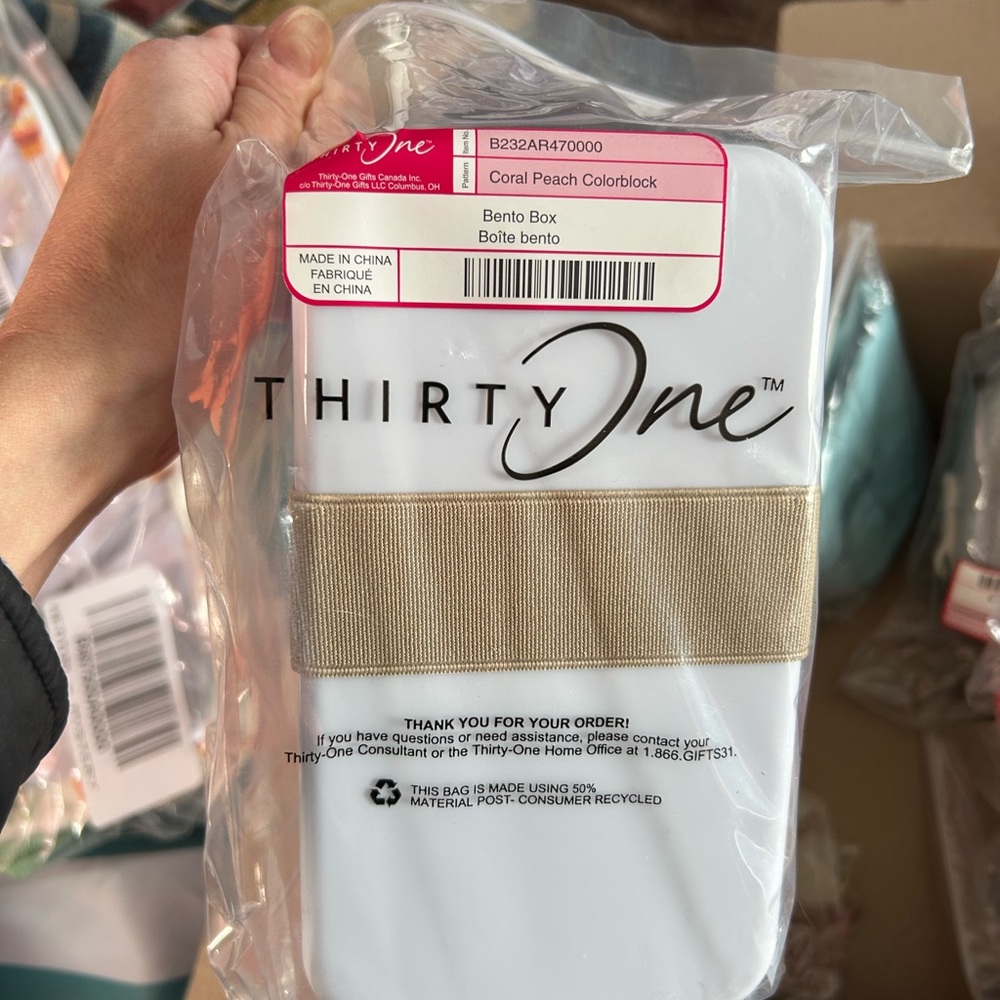 Thirty-One Coral Peach Bento Box